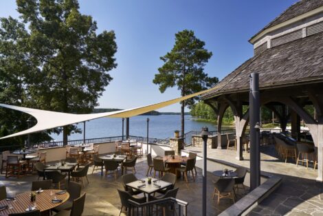 The outdoor dining at Gabby by the Lake at The Ritz-Carlton Reynolds Lake Oconee