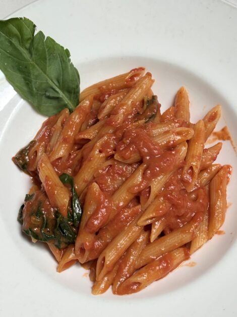 A serving of Divino's Penne al Pomodoro